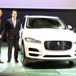 ジャガーのSUV「F Pace」日本初公開｜Jaguar