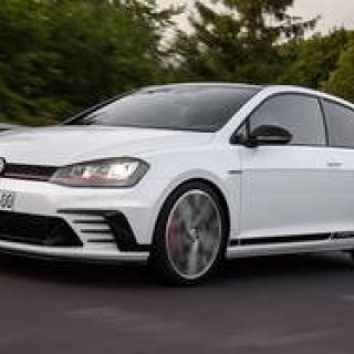 ゴルフGTI誕生40周年を祝うアニバーサリーモデルを日本でも販売｜Volkswagen ギャラリー