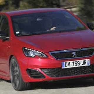 プジョー308GTi と308R HYBridに試乗｜Peugeot ギャラリー