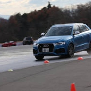 アウディが手がけるドライビングスクールを体験｜Audi ギャラリー