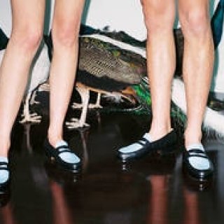 メゾン キツネ 初シューズコレクション発売｜MAISON KITSUNÉ ギャラリー