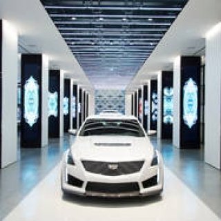 アートやファッションと融合した「キャデラックハウス」NYに誕生｜Cadillac ギャラリー