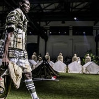 モンクレール ガム・ブルー 2017年 春夏 メンズコレクション｜MONCLER GAMME BLEU