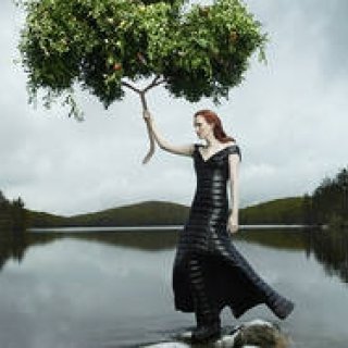 写真家アニー・リーボヴィッツが描く、モンクレール2016秋冬キャンペーン｜MONCLER ギャラリー