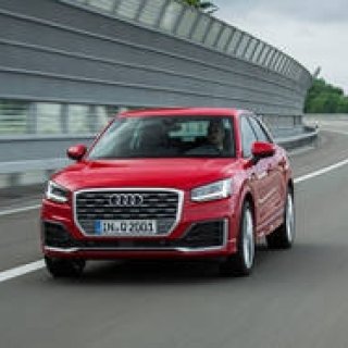 アウディの新たなるコンパクトSUV、Q2に試乗｜Audi ギャラリー