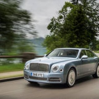 新型ベントレー ミュルザンヌに試乗｜Bentley ギャラリー