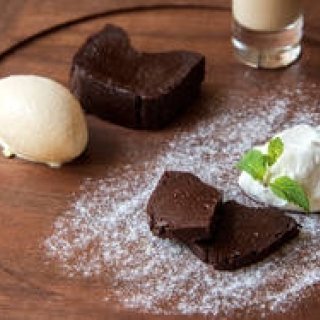 “ガトーショコラの匠”ケンズカフェ東京とのコラボメニュー登場｜INTERSECT BY LEXUS - TOKYO ギャラリー