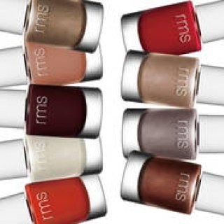 アールエムエス ビューティーから秋冬の指先を彩る9色のネイルポリッシュ登場｜rms beauty ギャラリー