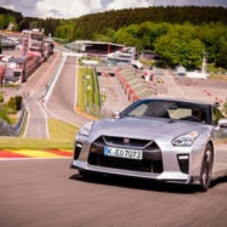 日産GT-R 2017年モデルに試乗｜NISSAN ギャラリー