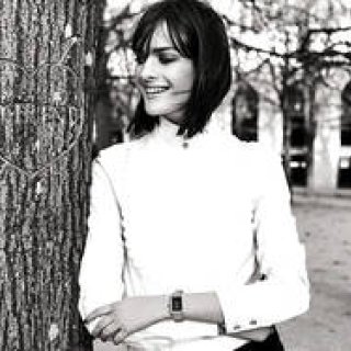 “ツイード”パターンをブレスレットにあしらった新作ウォッチ「ボーイフレンド ツイード」｜CHANEL ギャラリー