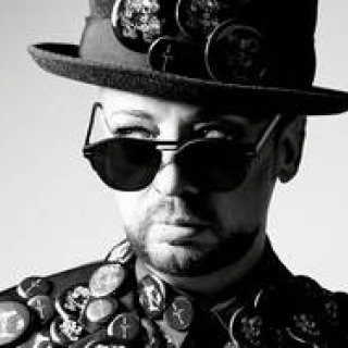 ボーイ・ジョージやラミ・マレックが纏う2017サマーコレクション｜DIOR HOMME ギャラリー