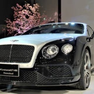 “月夜に映える” 日本向け限定車を12台限定販売｜Bentley ギャラリー