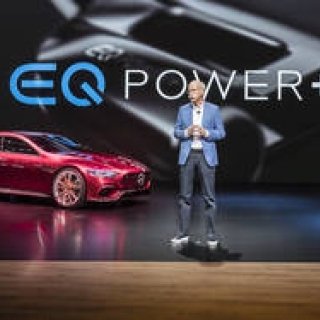 メルセデスAMG GT コンセプトを発表｜Mercedes-AMG ギャラリー