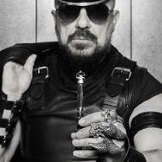 建築家ピーター マリーノ氏が、自身のスタイルを投影した至高の筆記具｜Caran d’Ache ギャラリー