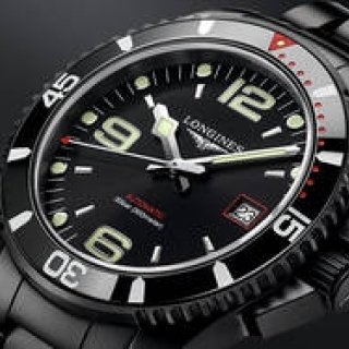 ロンジン初の日本限定！ 研ぎ澄ましたプレミアム“ブラックアウト”｜LONGINES ギャラリー