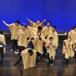 ダウン症や知的ハンディのある人たちによる演劇『21番目の素敵な出逢い』｜THEATER ギャラリー