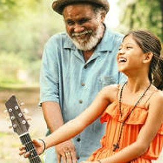 世界が認めた才能、長谷井宏紀の長編監督デビュー作『ブランカとギター弾き』｜MOVIE ギャラリー