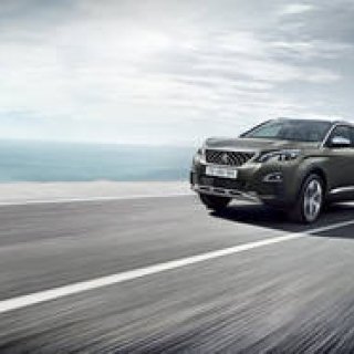 ミニバンからSUVへと生まれ変わったプジョー5008｜Peugeot ギャラリー