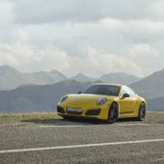 911 Tの流れを汲む911 カレラT発表｜Porsche ギャラリー