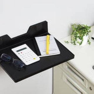 マグネットで簡単取り付け。デスク周りを活用できる「マグトレー」｜KING JIM