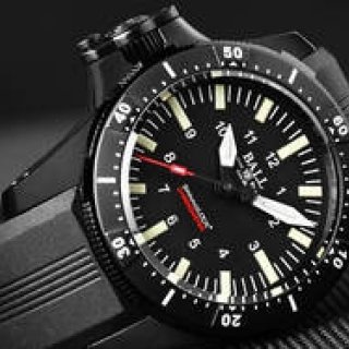 「エンジニアハイドロカーボン ブラック」の日本限定モデルをリリース｜BALL WATCH　ギャラリー