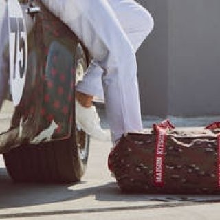 メゾン キツネがイーストパックと初のコラボ｜MAISON KITSUNÉ ギャラリー2