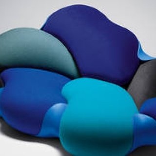 デザイン・マイアミ2017にて「オブジェ・ノマド」の新色を発表｜LOUIS VUITTON　ギャラリー