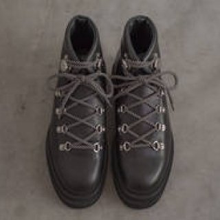 フットザコーチャー初のクライミングブーツ｜foot the coacher ギャラリー