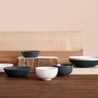 カイ・フランクによるマスターピース「ティーマ」へ。現代からの回答｜Iittala ギャラリー