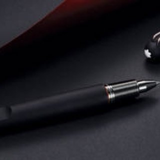 マットブラックのシックな誘い。モダニズムを体現する筆記具コレクション｜MONTBLANC　ギャラリー