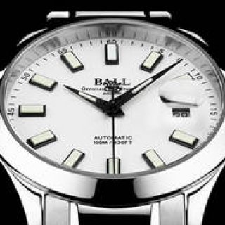 パソコンやスマホにも安心。ビジネスシーンに欠かせない耐磁性能を大幅向上｜BALLWATCH　ギャラリー