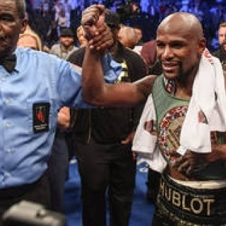 ボクシング無敗王者メイウェザーとコラボレートした「ビッグ・バン ウニコ」｜HUBLOT ギャラリー