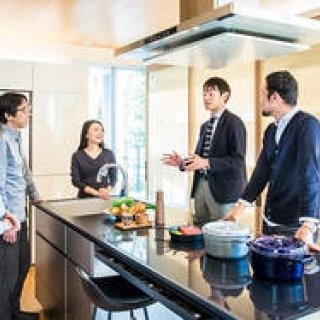 最先端の「いろりダイニング」が 古き良き豊かさを生む |  Panasonic ギャラリー