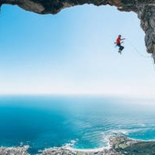 世界最大級の写真展「Red Bull Illume」が東京で初開催｜Red Bull　ギャラリー