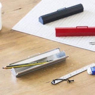 実用性とノスタルジーを兼備したペンケースが価格改定して再登場｜Perrocaliente  ギャラリー