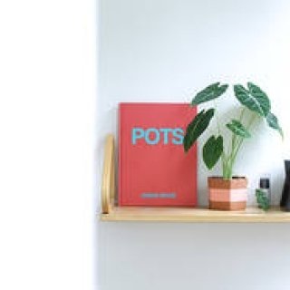 ポストモダン期のデザインを彷彿とさせる、イギリス発の植木鉢｜DARKROOM ギャラリー