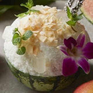Tropical とLuxuriousが同時進行！「すいかとココナッツのかき氷」｜Shangri-La Hotel, Tokyo ギャラリー