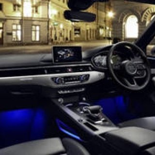 アウディA4シリーズが仕様変更を実施｜Audi ギャラリー