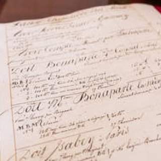 モエ・エ・シャンドン モエ アンペリアル150年アニバーサリー（2）｜ MOËT & CHANDON ギャラリー