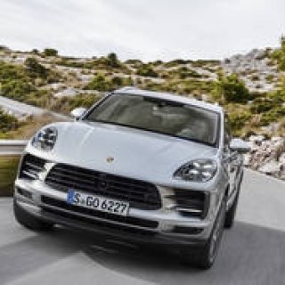 パワーアップしたV6ターボ搭載の新型マカンS登場｜Porsche ギャラリー