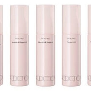 「肌のCall Time」に合わせて潤いを与えるフェイシャルミスト｜ADDICTION　ギャラリー