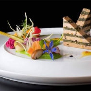 ジョエル・ロブションが贈る春の訪れを祝うコースメニュー｜Joël Robuchon　ギャラリー