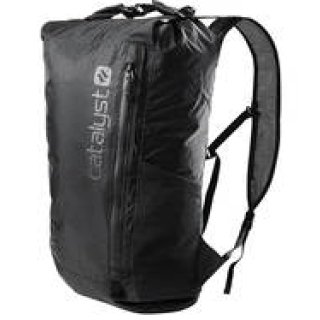 耐水圧評価試験で10,000mmに耐え抜いた完全防水バックパック 20L｜Catalyst　ギャラリー