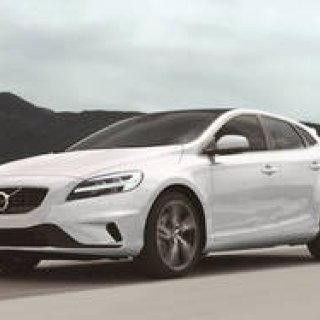 ボルボ V40 T5 Rデザインの最終章を飾る特別限定車｜Volvo ギャラリー