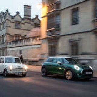 MINI誕生から60周年を記念した限定車｜Mini ギャラリー