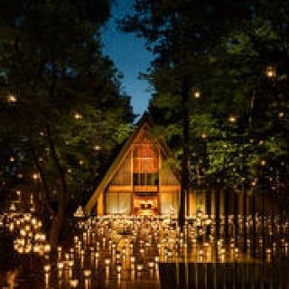 軽井沢高原教会でランタンの灯りに包まれる「サマーキャンドルナイト」開催｜TRAVEL ギャラリー