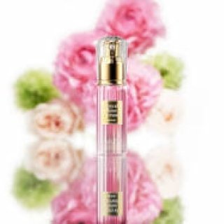 “プリンセス・マサコ ローズ”のエキスを濃縮した美容液｜MiMC ギャラリー