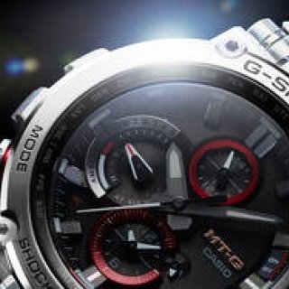 多機能はそのままにダウンサイジングを実現した、大人のためのG-SHOCK｜CASIO　ギャラリー