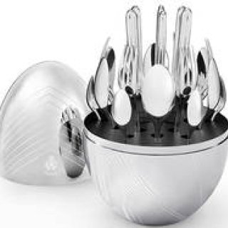 クリストフがファッション界の巨匠、カール・ラガーフェルドとコラボレーション｜Christofle ギャラリー