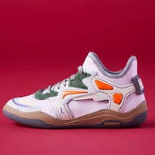 vol.29「ボリューミーな、スニーカー」BRANDBLACK × MAISON KITSUNÉ｜ブランドブラック × メゾン キツネ
